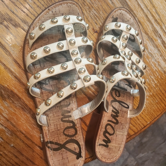 Womens sandals - Picture 2 of 2